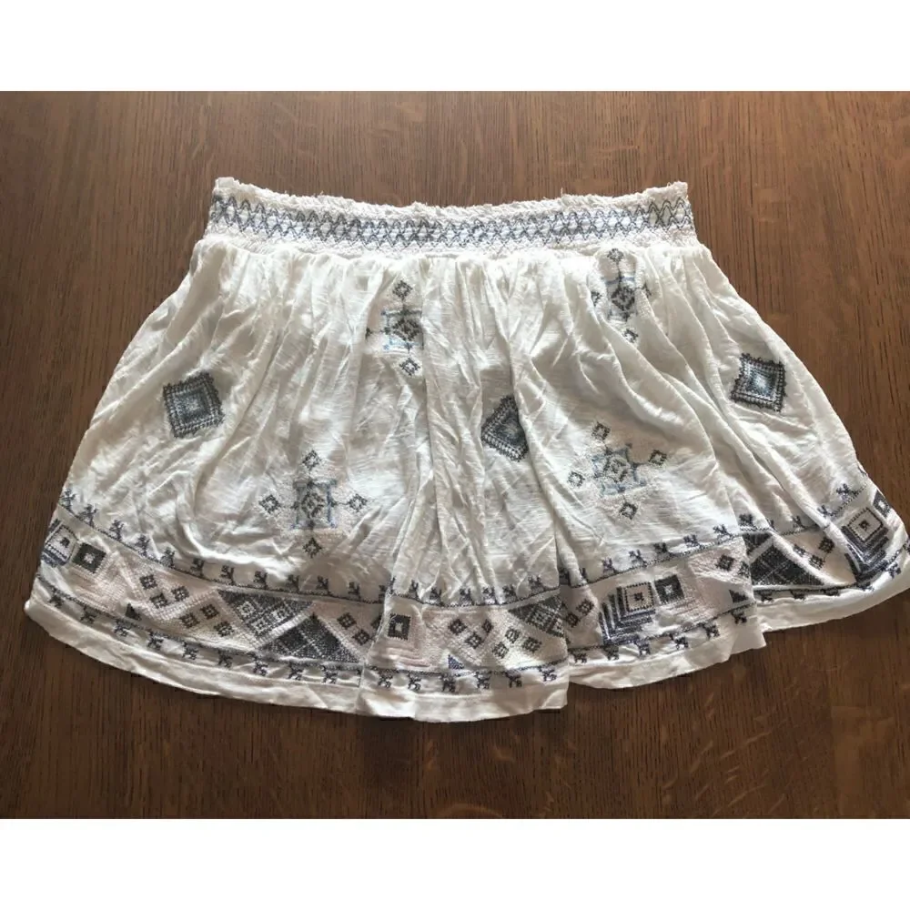 NWOT Free People You Got It Bad Embroidered Strapless Top